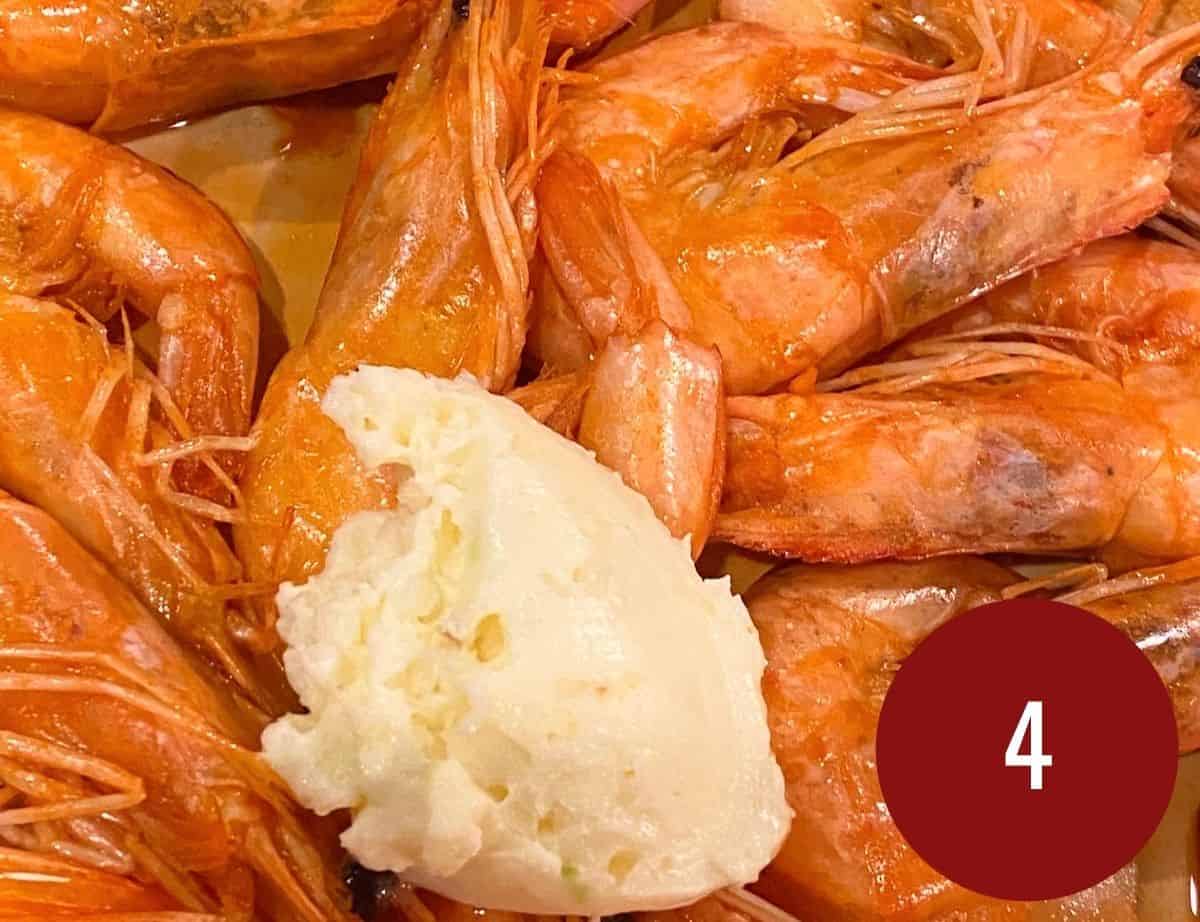 How to Make Garlic Butter Shrimp with Sprite - Manila Spoon