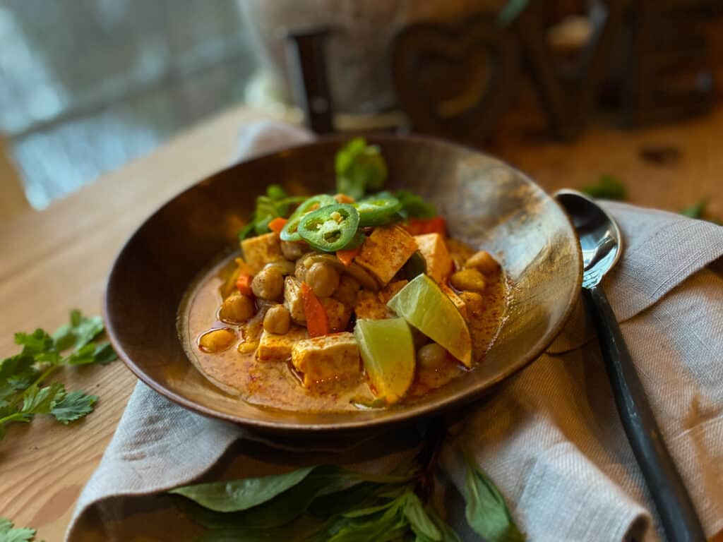Chickpea and Tofu in Red Curry Sauce (Easy Recipe) - JOZmahal